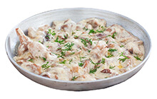 Грибы со сметанным соусом