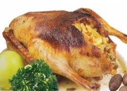 Гусь фаршированный