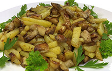 Картофель тушёный, с грибами