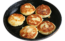 Сырники из творога с картофелем